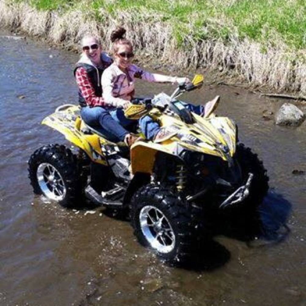 Meet your Posher, Jenny